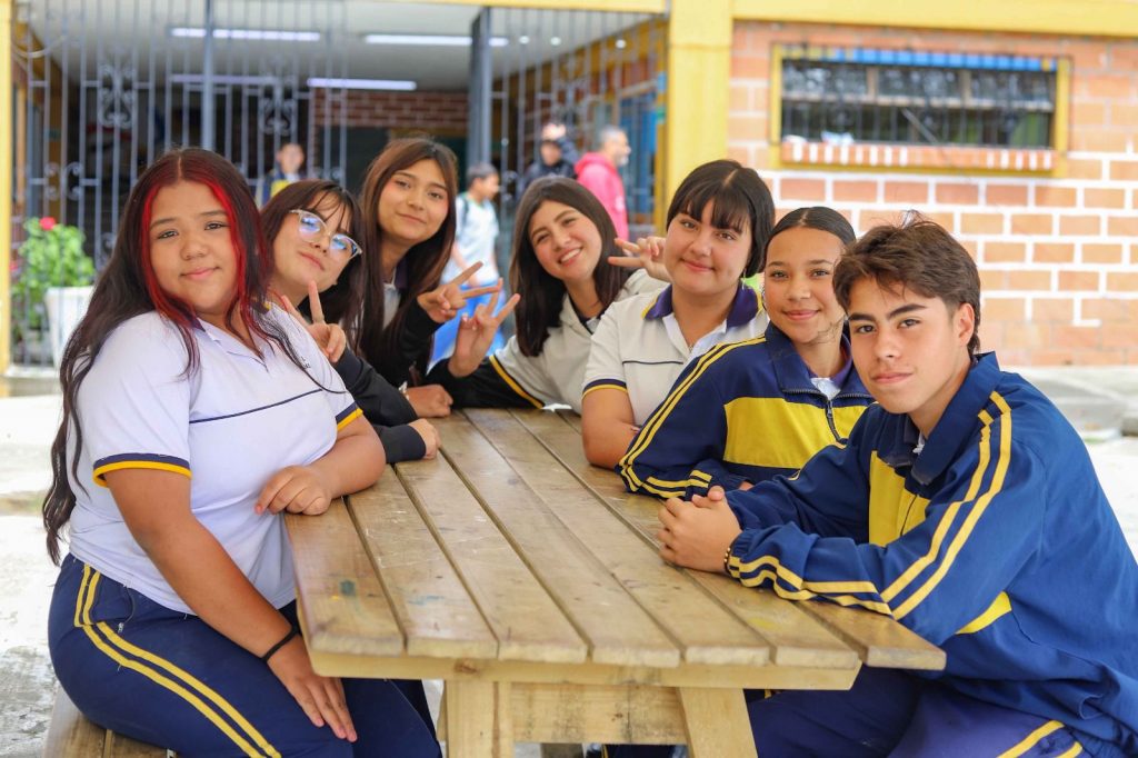 Semestre Cero impulsa la educación superior de más de 4 mil 200
jóvenes en Antioquia