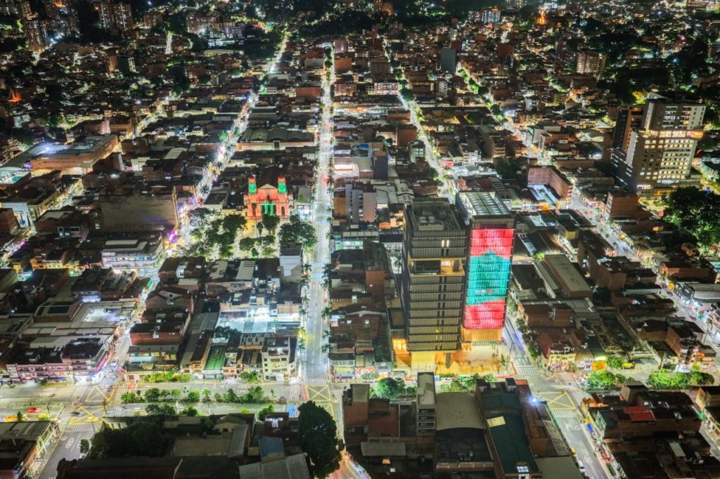Finalizaron las obras del nuevo Centro Administrativo Municipal de Envigado, un hito en la modernización institucional